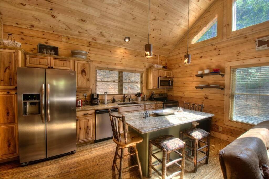 Honeymoon Getaway In Woods Near Noc And Smoky Mtn Rr Villa Bryson City Exteriör bild