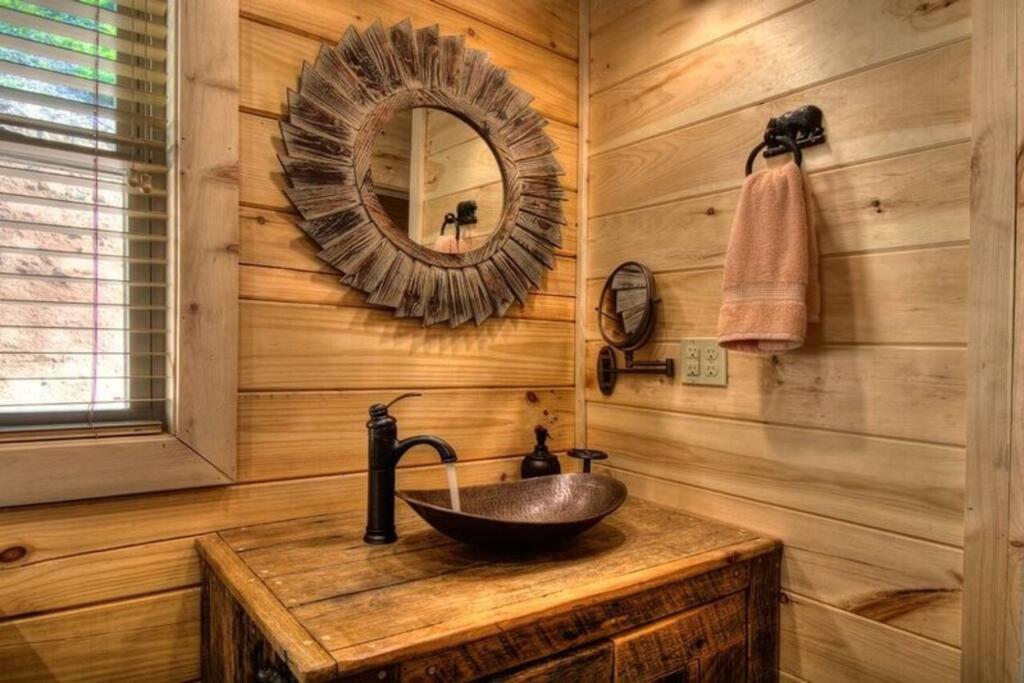 Honeymoon Getaway In Woods Near Noc And Smoky Mtn Rr Villa Bryson City Exteriör bild